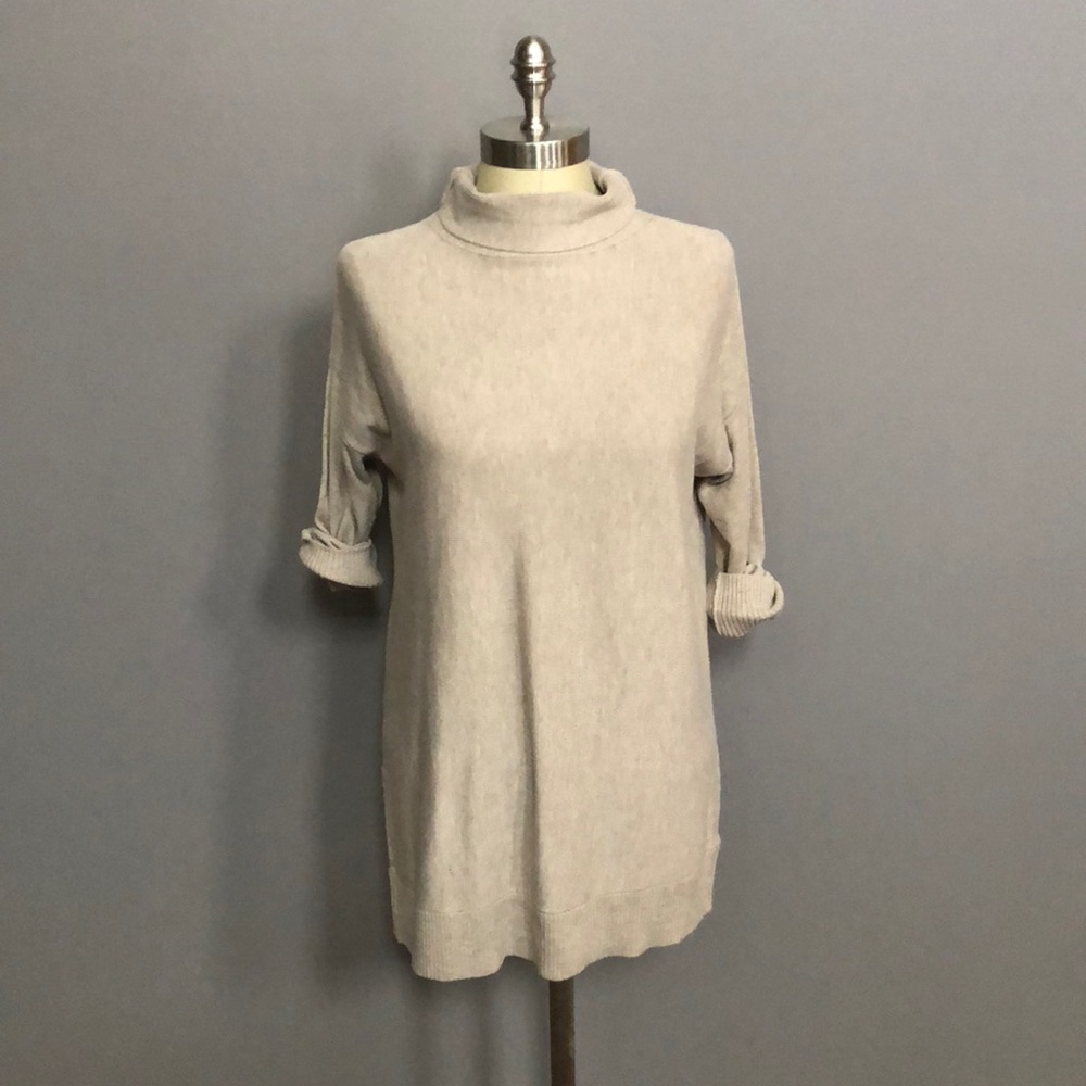 Ann Taylor LOFT SP low turtleneck sweater